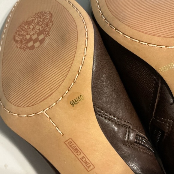 Vince Camuto leather boots size 9 brown - Picture 6 of 7